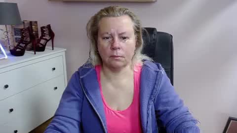 Nancy online show from March 4, 2025, 5:42 am