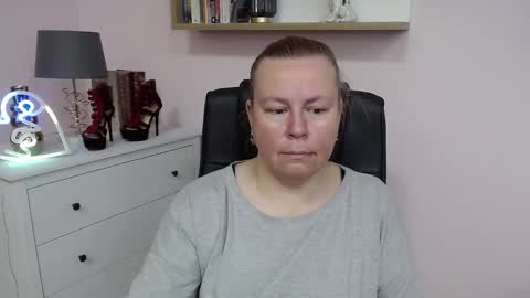 Nancy online show from March 8, 2025, 11:05 am