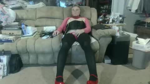 nancyboy_1 online show from November 28, 2025, 5:32 am