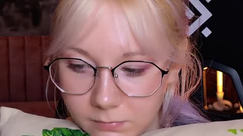 nancymartinez online show from December 14, 2024, 10:28 pm