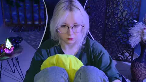 nancymartinez online show from March 7, 2025, 11:29 am