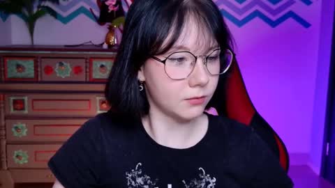 Snapshot of nancymartinez chatting on October 18, 2025, 9:10 am nancymartinez online show from October 18, 2025, 9:10 am