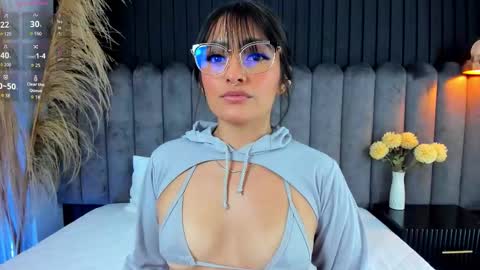 Snapshot of nanda_vixen_ chatting on February 11, 2026, 8:58 pm Nanda online show from February 11, 2026, 8:58 pm