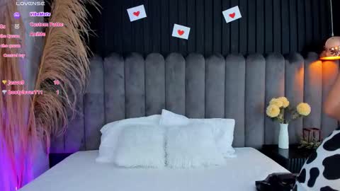 Snapshot of nanda_vixen_ chatting on February 16, 2026, 9:33 pm Nanda online show from February 16, 2026, 9:33 pm