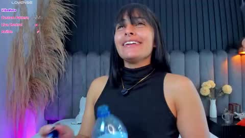 Snapshot of nanda_vixen_ chatting on February 28, 2026, 7:26 pm Nanda online show from February 28, 2026, 7:26 pm