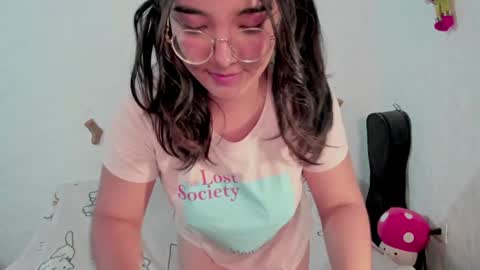  Naoko  online show from December 17, 2024, 4:12 am