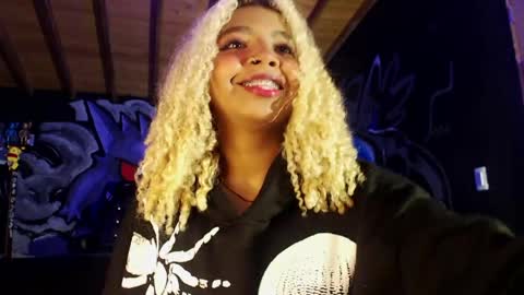 mara Jos online show from April 15, 2026, 6:31 am