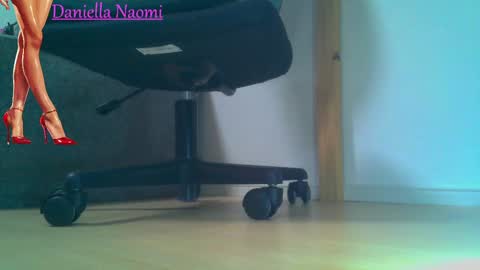Daniella Naomi online show from February 11, 2025, 10:04 am