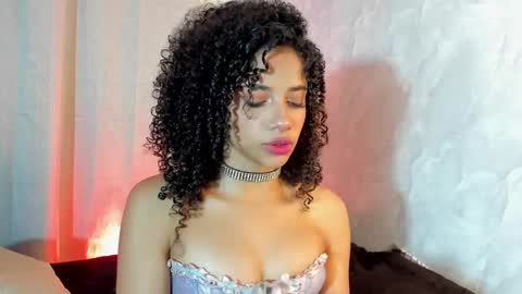 naomidawson online show from March 4, 2025, 9:32 pm