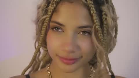 Snapshot of naomidawsonn chatting on April 22, 2026, 1:08 am naomidawson online show from April 22, 2026, 1:08 am
