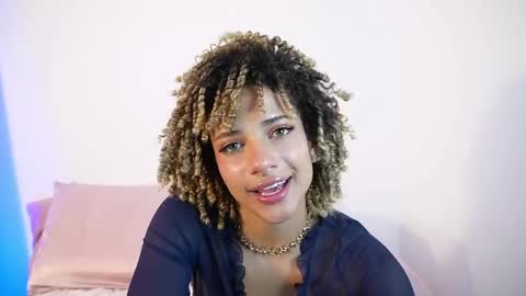 Snapshot of naomidawsonn chatting on May 27, 2026, 1:57 am naomidawson online show from May 27, 2026, 1:57 am