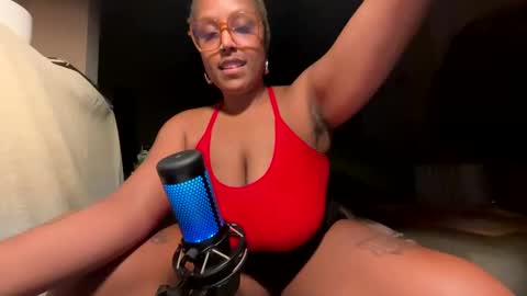 Naomigiirl6 online show from February 28, 2025, 10:20 am