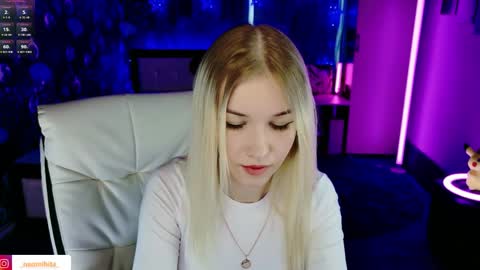 naomihita online show from March 29, 2026, 10:26 am