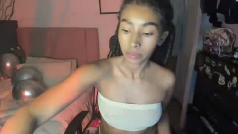 Naomii online show from January 22, 2025, 12:06 am