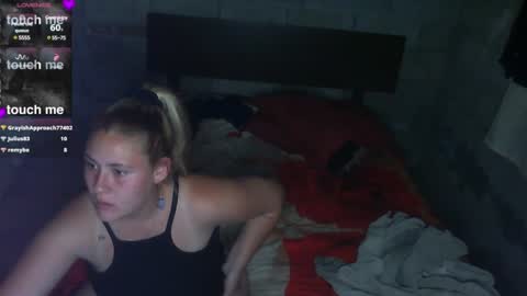 bellas2012 online show from January 4, 2025, 11:33 am