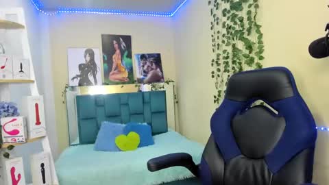 naomy online show from January 22, 2025, 10:48 pm