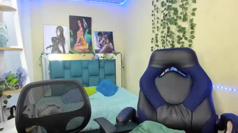 naomy online show from February 12, 2025, 7:56 pm