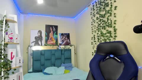 naomy online show from February 21, 2025, 3:12 am