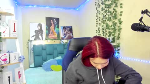 naomy online show from February 26, 2025, 9:58 pm