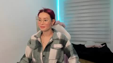 Snapshot of naomy_stanley chatting on July 5, 2026, 3:23 am Naomy Stanley online show from July 5, 2026, 3:23 am
