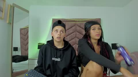 NaomyAndDany online show from March 6, 2025, 6:08 am