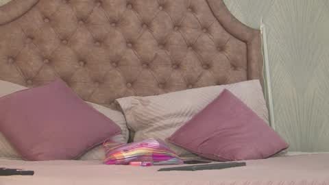 Naomi Brand online show from November 2, 2025, 4:31 pm