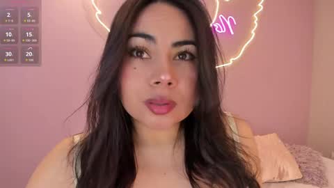 Snapshot of naomymonroe_ chatting on May 2, 2026, 10:53 am Naomy online show from May 2, 2026, 10:53 am