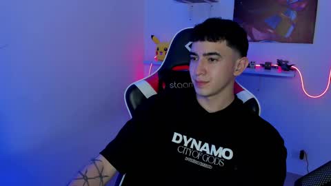 Snapshot of naranjo_seb chatting on February 14, 2025, 7:59 am sebastian online show from February 14, 2025, 7:59 am