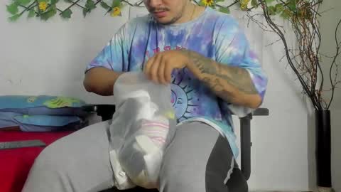 deibyd online show from November 10, 2025, 2:49 pm