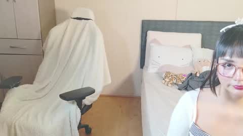 Snapshot of naree_masaki chatting on March 7, 2025, 1:51 pm Naree online show from March 7, 2025, 1:51 pm