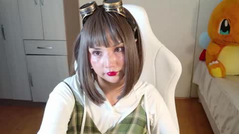Snapshot of naree_masaki chatting on June 4, 2026, 11:49 am Naree online show from June 4, 2026, 11:49 am