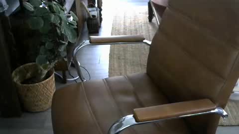 nareth338 online show from November 17, 2025, 7:41 pm