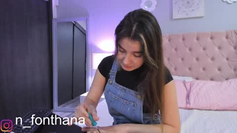 Snapshot of nashlyfontanna chatting on December 9, 2024, 2:17 pm Nashly Fontana online show from December 9, 2024, 2:17 pm