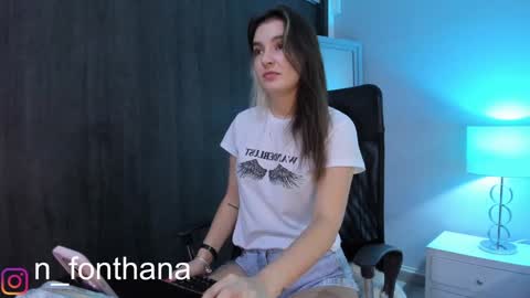 Snapshot of nashlyfontanna chatting on December 22, 2024, 1:44 pm Nashly Fontana online show from December 22, 2024, 1:44 pm