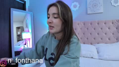 Snapshot of nashlyfontanna chatting on January 17, 2025, 2:28 pm Nashly Fontana online show from January 17, 2025, 2:28 pm