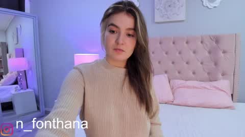 Snapshot of nashlyfontanna chatting on February 5, 2025, 2:05 pm Nashly Fontana online show from February 5, 2025, 2:05 pm