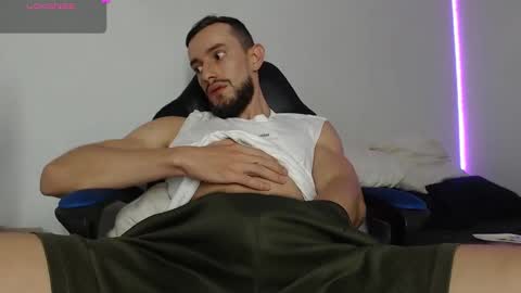 nassh_18 online show from February 28, 2025, 2:31 am