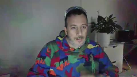 nassobout online show from October 25, 2025, 10:26 pm