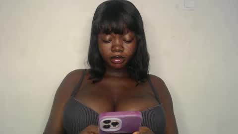 Amanda online show from October 8, 2025, 11:46 pm