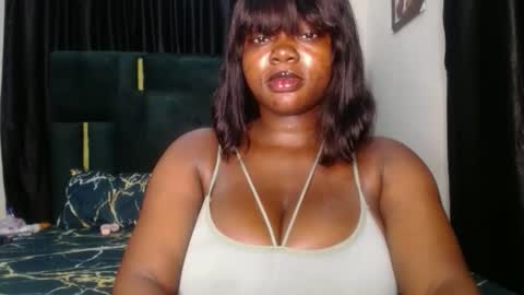 Amanda online show from December 17, 2025, 10:49 pm