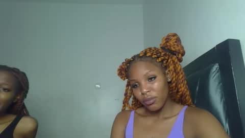 Snapshot of nasty_divah chatting on May 29, 2026, 5:33 pm nasty_divah online show from May 29, 2026, 5:33 pm
