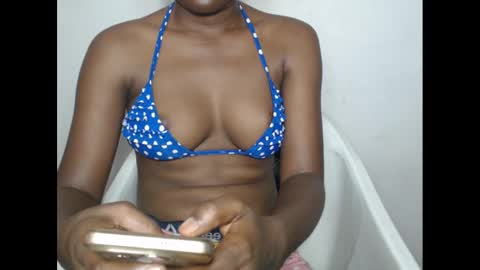 Snapshot of nasty_luna0 chatting on March 12, 2025, 7:46 am nasty_luna0 online show from March 12, 2025, 7:46 am