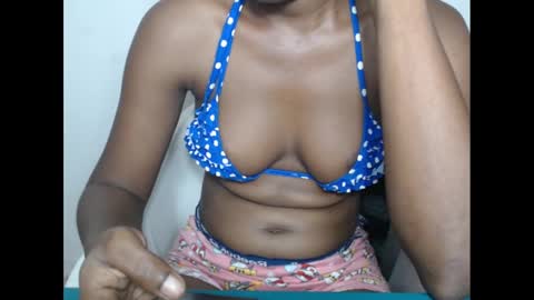 Snapshot of nasty_luna0 chatting on March 12, 2025, 10:48 am nasty_luna0 online show from March 12, 2025, 10:48 am