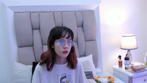 Snapshot of nastya_fantasy chatting on December 2, 2024, 7:27 pm Nastya online show from December 2, 2024, 7:27 pm