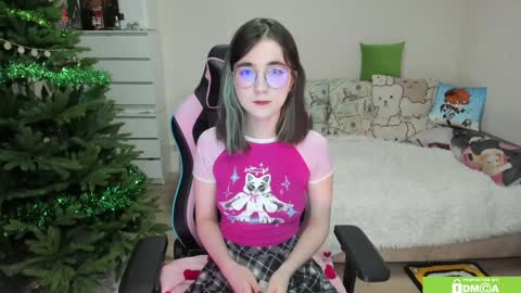 Nastya online show from December 17, 2024, 7:04 pm