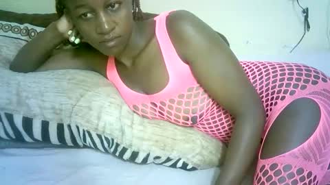 Marie online show from November 13, 2025, 8:57 am