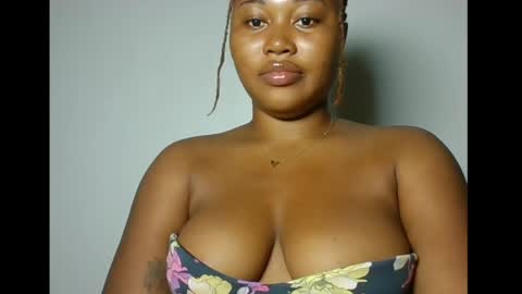 Snapshot of nastycunt_ chatting on June 2, 2026, 11:07 pm Zanele online show from June 2, 2026, 11:07 pm
