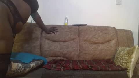 nastyessy1 online show from September 25, 2025, 7:45 am