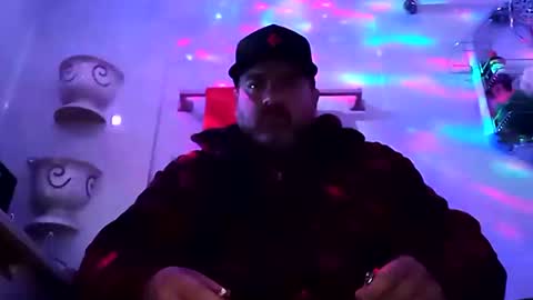 Snapshot of nastysubs69 chatting on December 24, 2024, 11:28 am nastysubs69 online show from December 24, 2024, 11:28 am