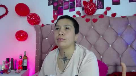 nat_evans8 online show from February 18, 2026, 3:13 am